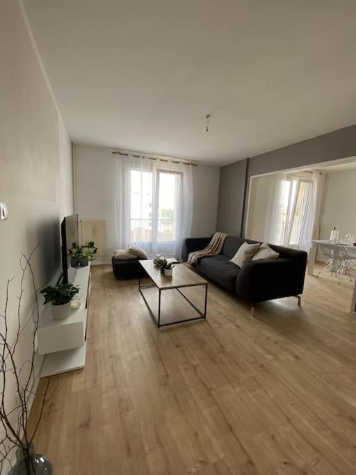 Appartement Calme Et Chaleureux Dole Dış mekan fotoğraf